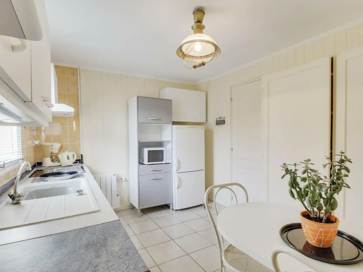 Studio Les Genets By Interhome La Richardais Lejlighed